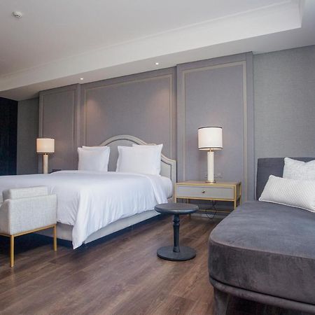 Goodrich Suites, Jakarta Eksteriør bilde