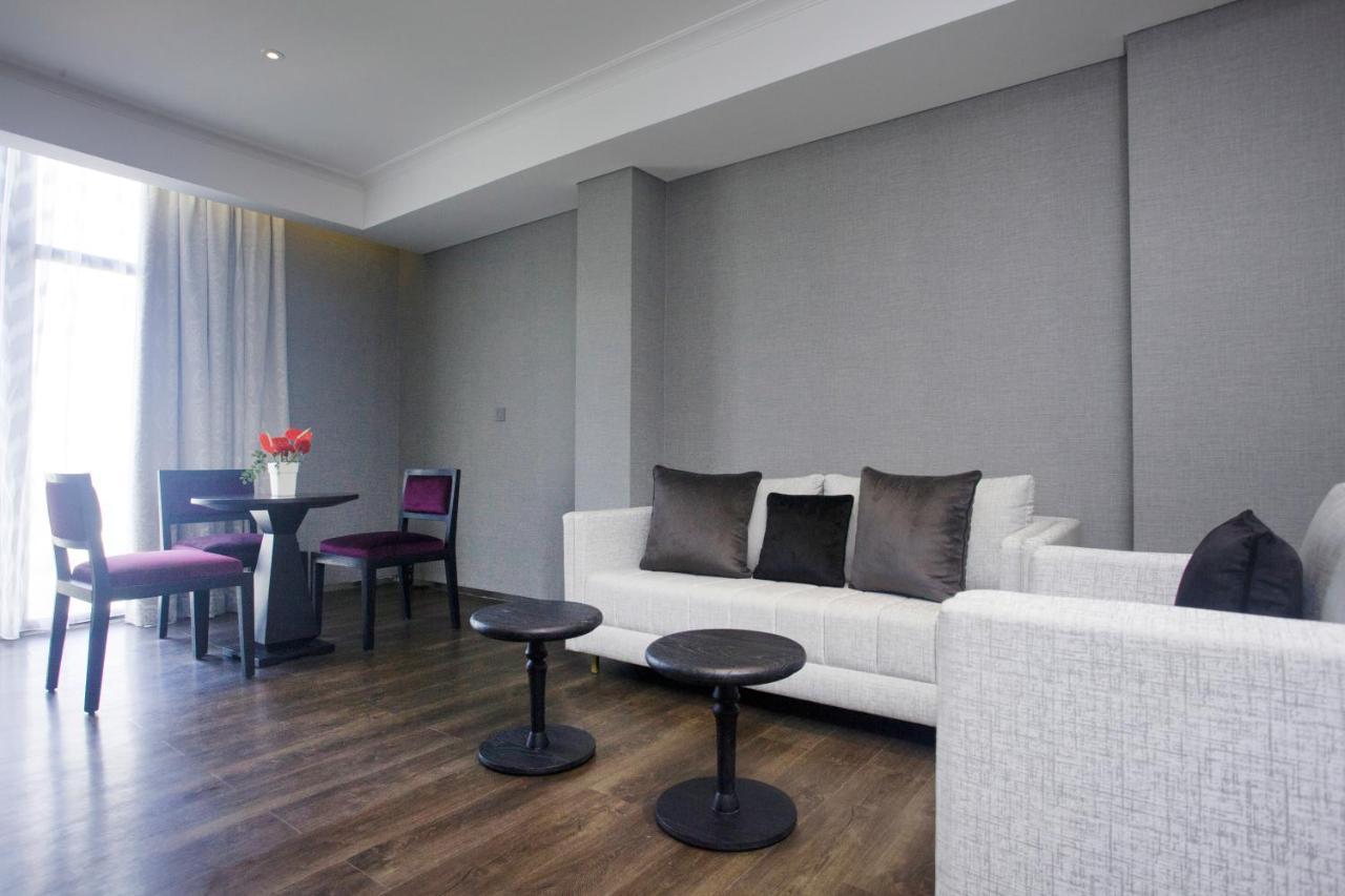 Goodrich Suites, Jakarta Eksteriør bilde