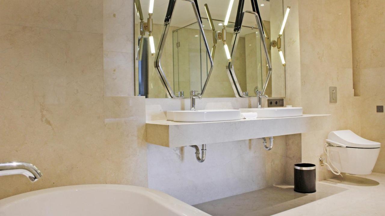 Goodrich Suites, Jakarta Eksteriør bilde