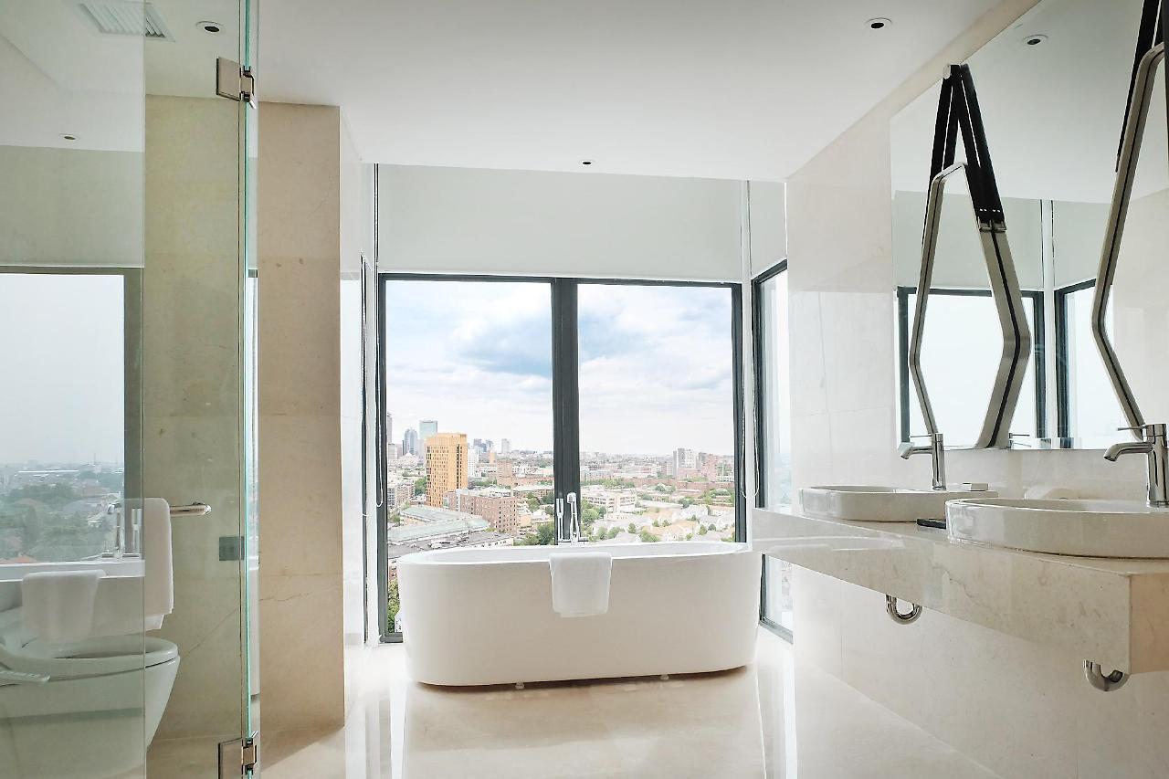 Goodrich Suites, Jakarta Eksteriør bilde