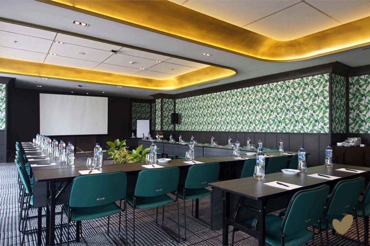 Goodrich Suites, Jakarta Eksteriør bilde