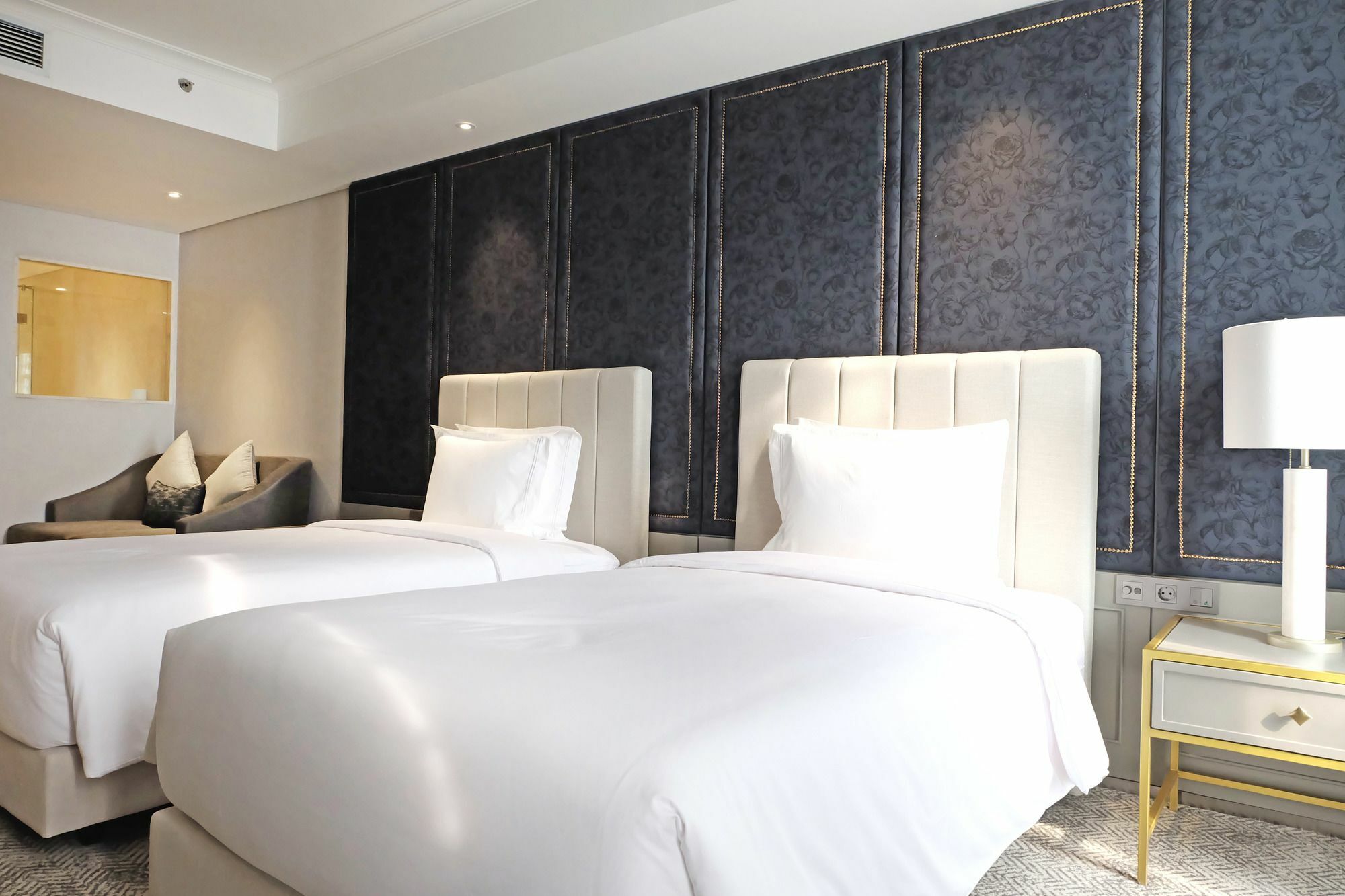 Goodrich Suites, Jakarta Eksteriør bilde