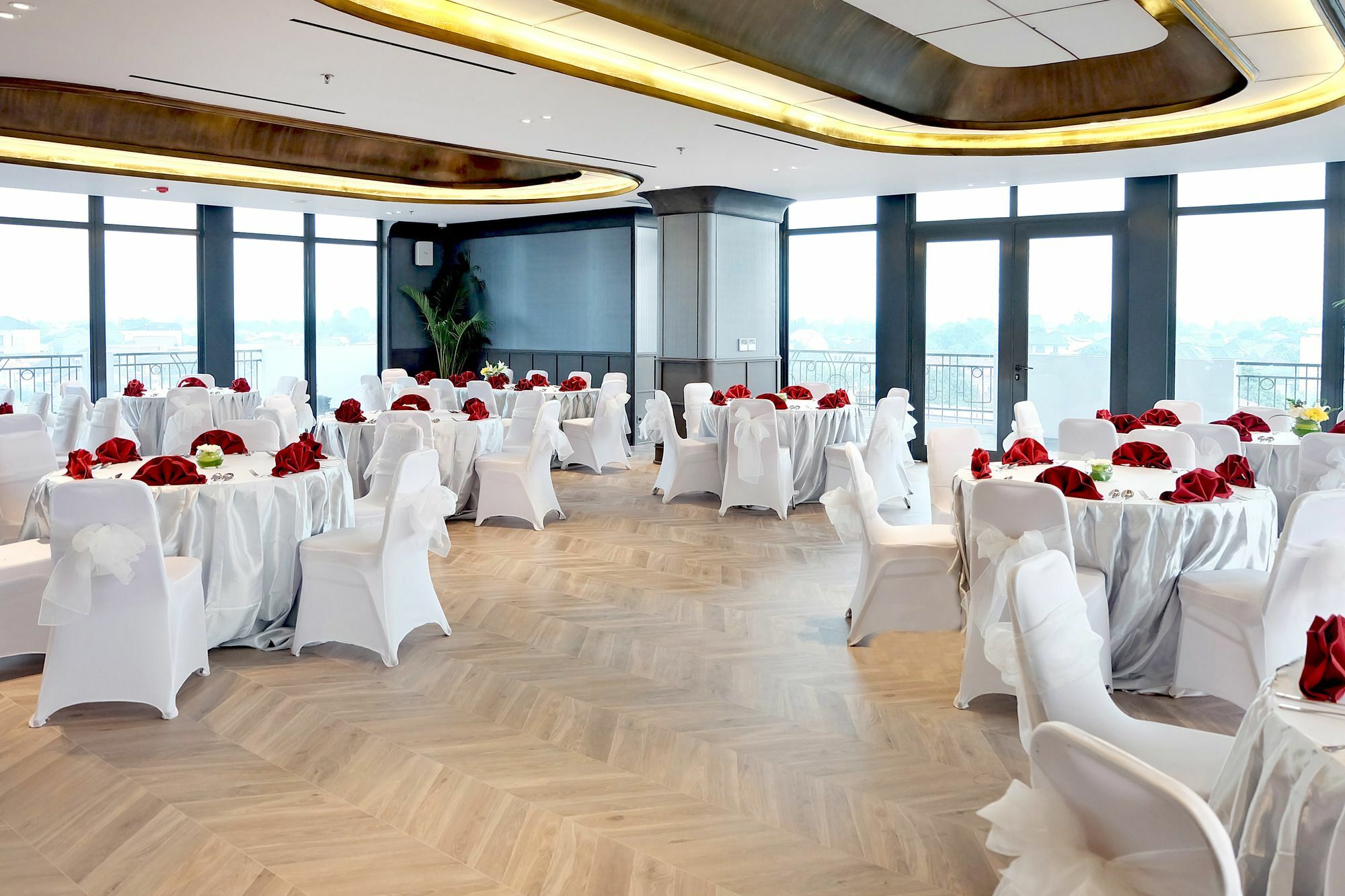 Goodrich Suites, Jakarta Eksteriør bilde